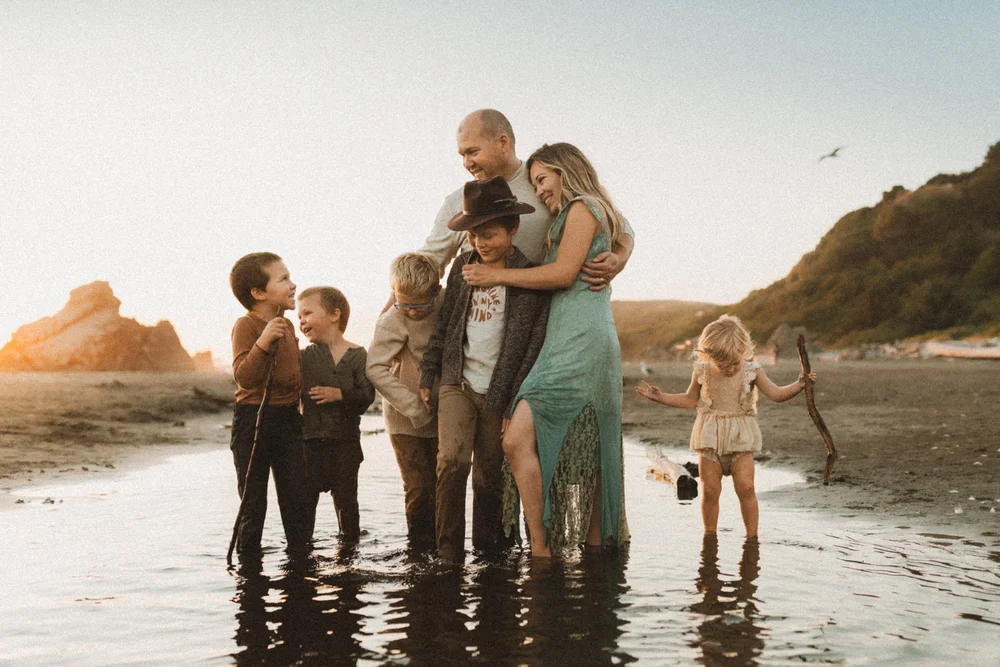 Family photoshoot on the Oregon Coast